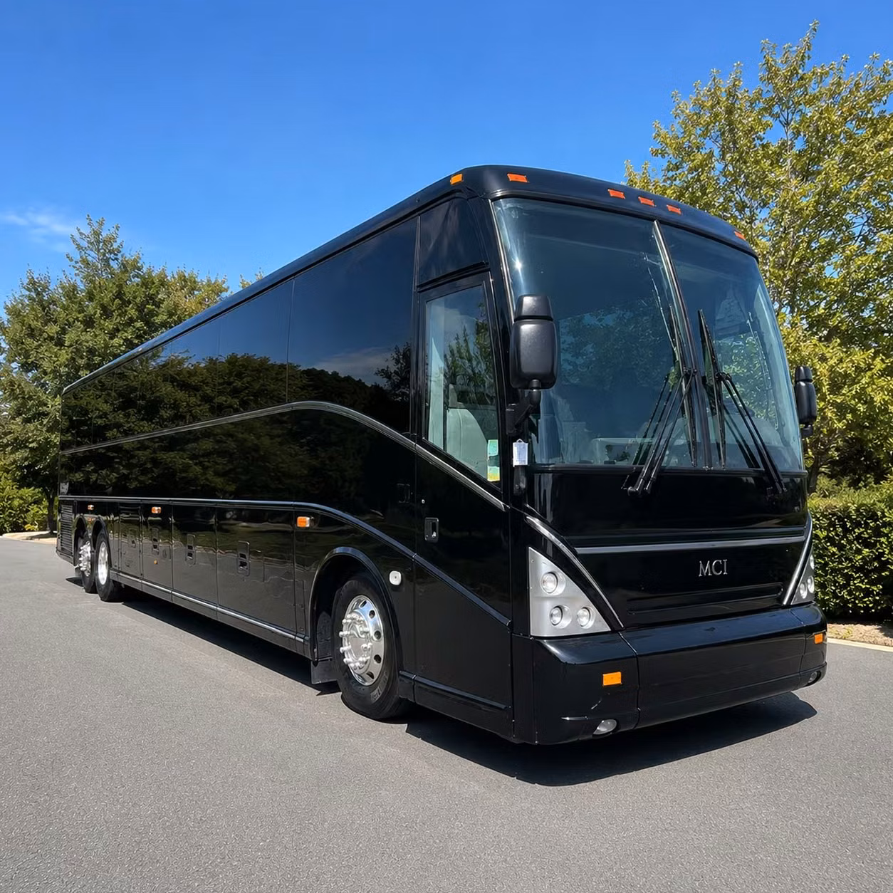 corporate event shuttle bus rentals in simi valley