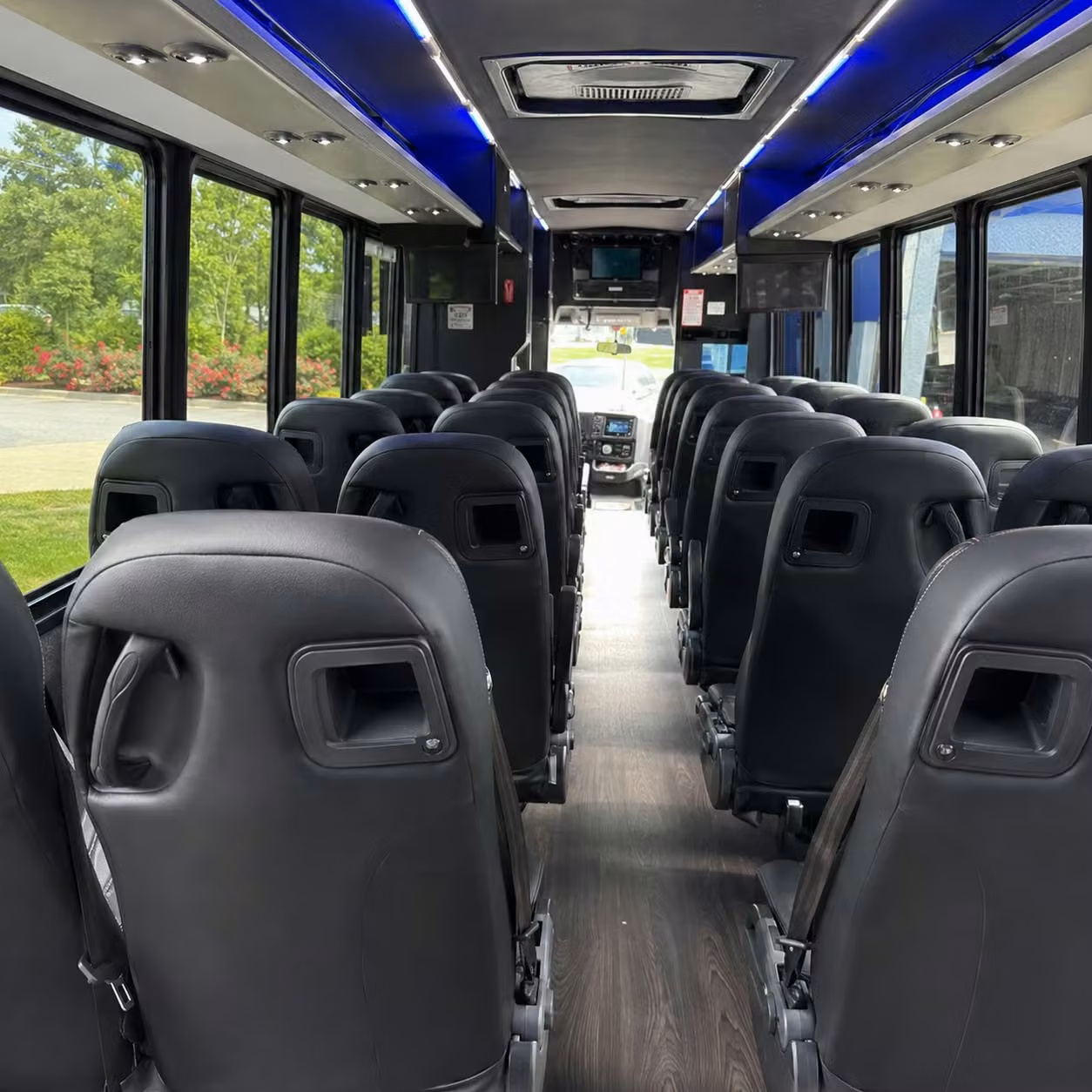 simi valley 15 passenger minibus rental