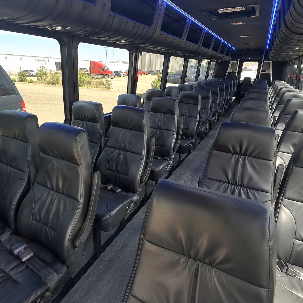 simi valley 28 passenger minibus rental